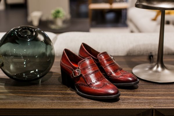 ¿Te atreverías a limpiar tus zapatos de piel?