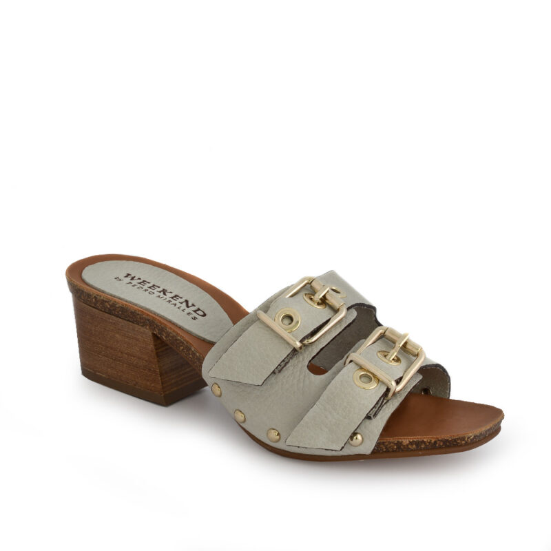 Sandalia Weekend modelo Strapsy hielo