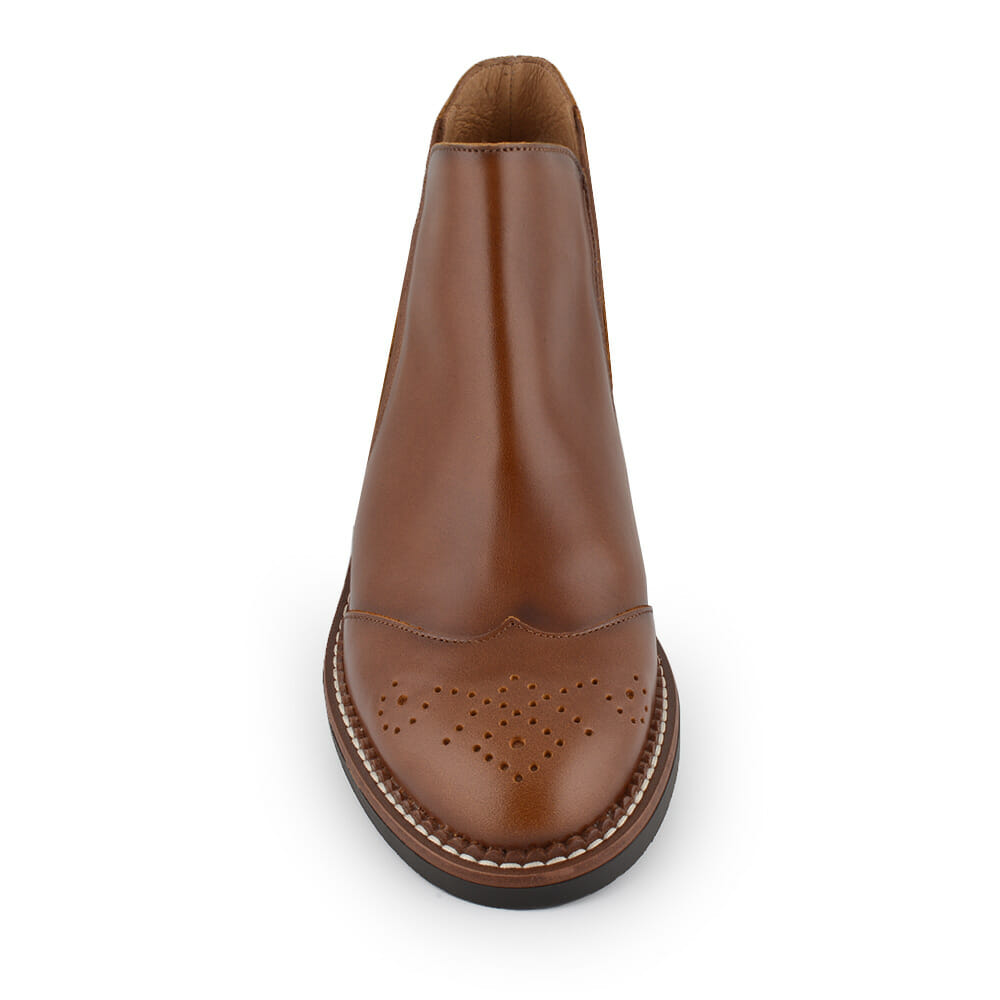 Botín de piel en cuero y piso de goma color marrón calzado exclusivo para mujer valladolid Botín de piel en cuero y piso de goma color marrón calzado exclusivo para mujer valladolid